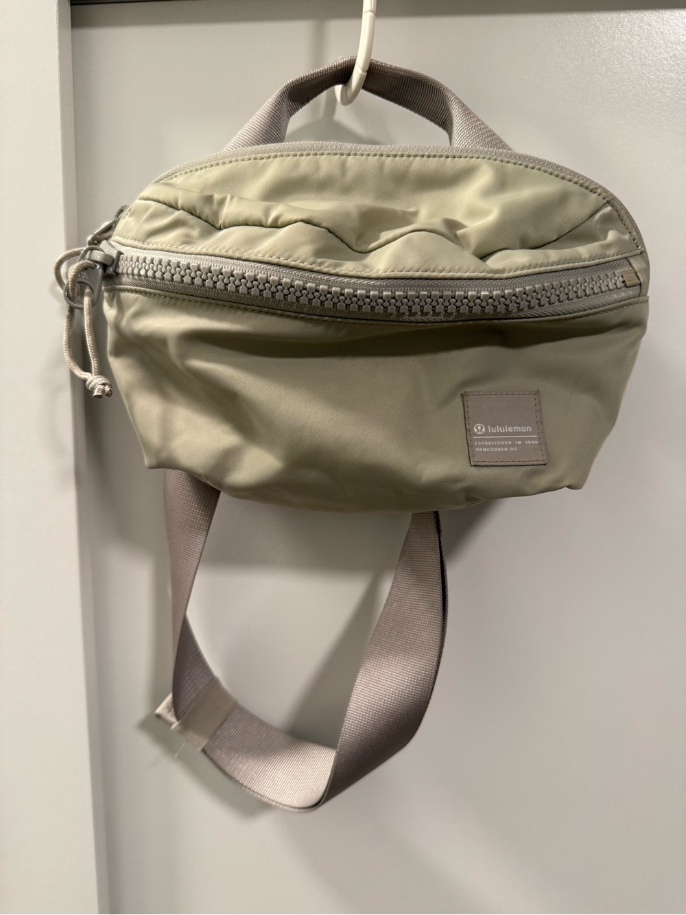 lululemon Belt Bag with Taupe Strap